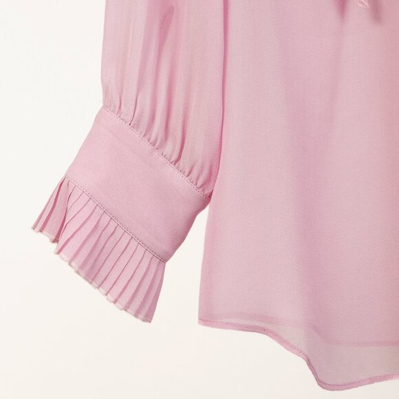 Gucci Resort 2016 Pink Silk Pleated Ruffle Tie-Neck Shirt - Picture 7 of 10